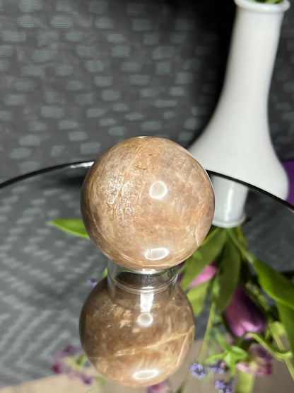 Peach Moonstone M Sphere